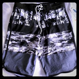 Men’s palm tree swim trunks